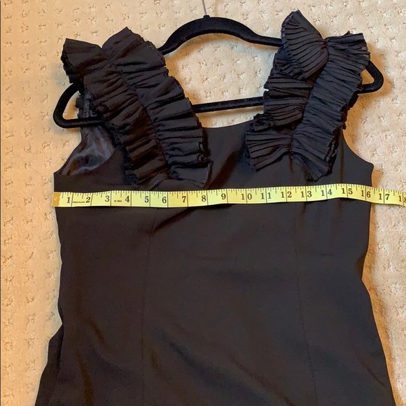 Ruffle black top - long - Picture 3 of 4